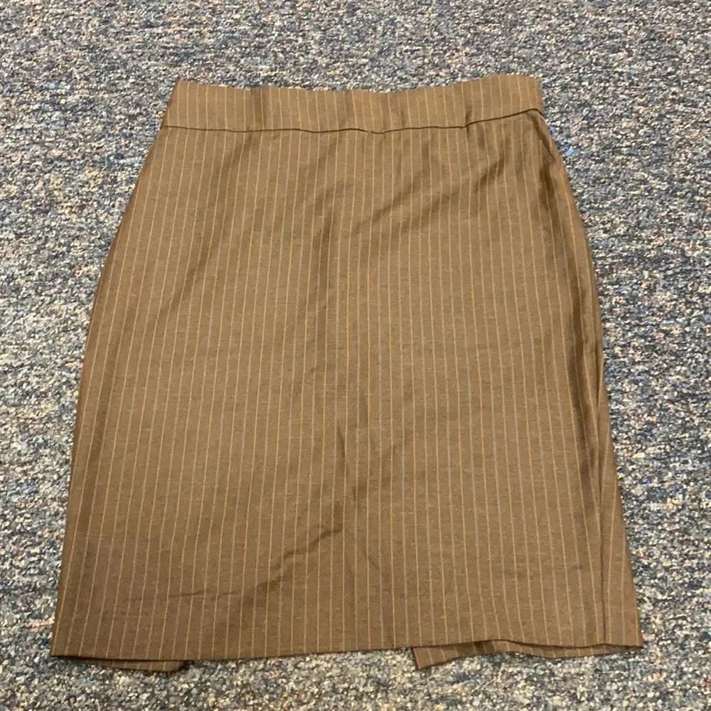 Old Navy Brown Stripped Skirt sz. 8